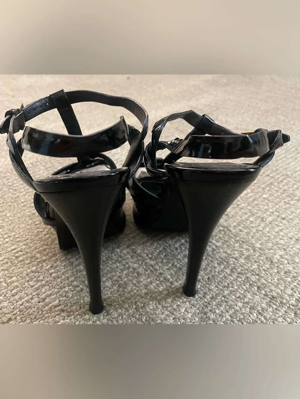 YVES SAINT LAURENT Tribute Platform Sandals In Patent Leather